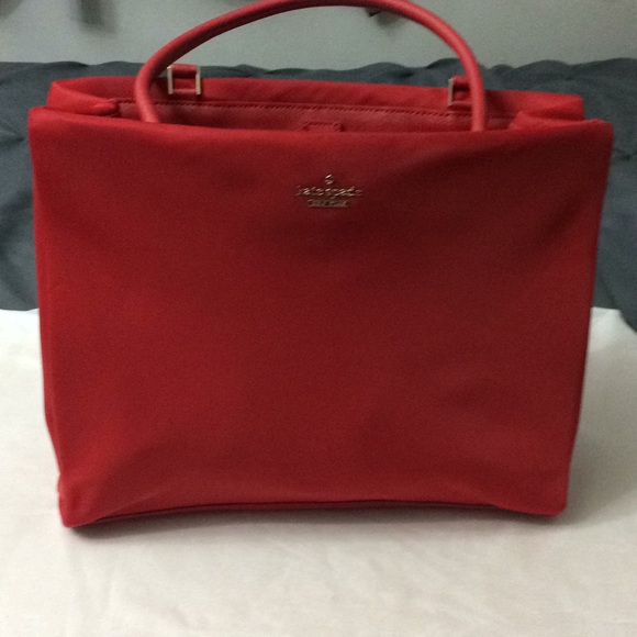 Bag- Spring Clearance 🌸🌼 - Picture 1 of 4